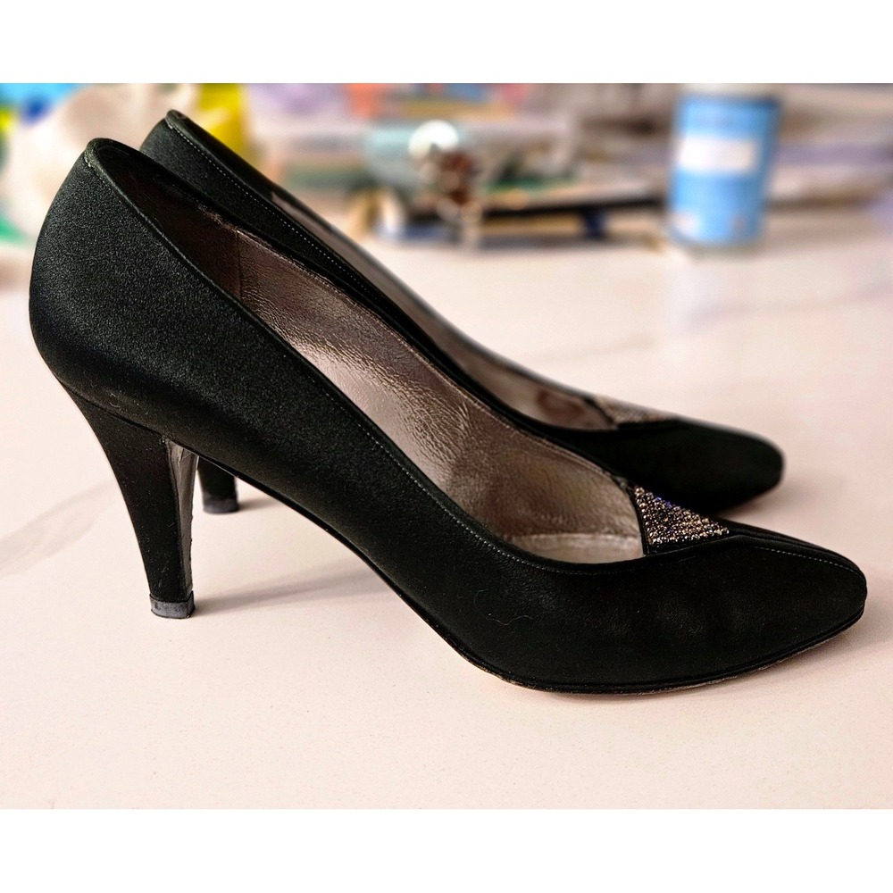 Yves Saint Laurent Pumps Women 8N Black Good Satin Crystal Pointed Toe Italy